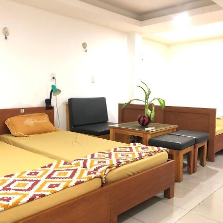 Spot On 883 Hachi Hostel ダナン市 エクステリア 写真