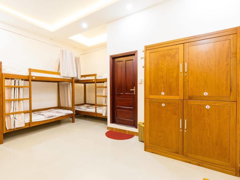Spot On 883 Hachi Hostel ダナン市 エクステリア 写真